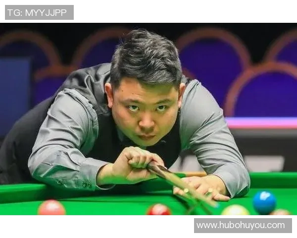 广州足球队在大师赛中的实力展现与战术分析全面解读